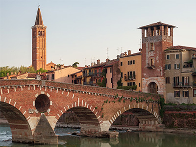 Ponte Pietra